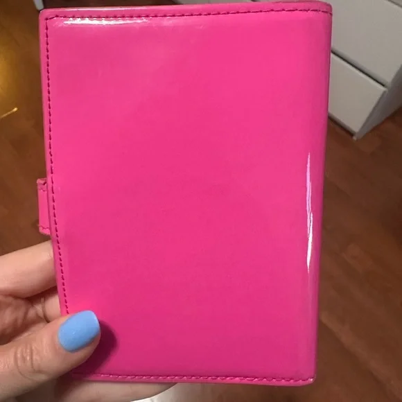 Beis Barbie Passport Holder LIMITED EDITION - Picture 3 of 4